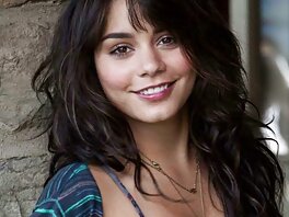 Cutie sexy si masturba in video italiani hard gratis un bagno